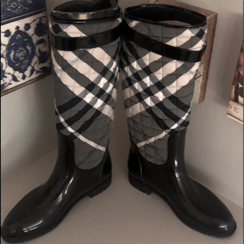 Burberry Black and White Quilted Rain Boots.